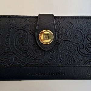 Black tooled leather Stone Mountain wallet